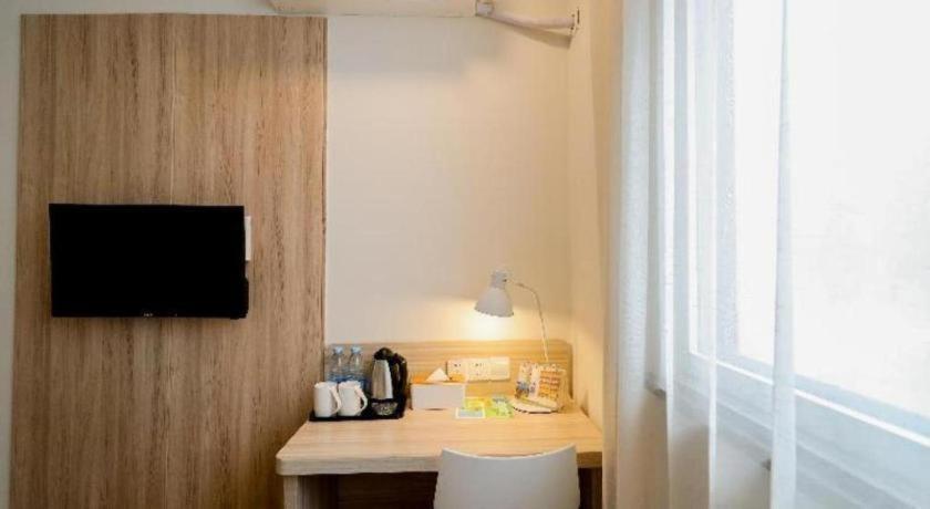 Hanting Hotel Shanghai Jiading Yecheng Road Exterior photo